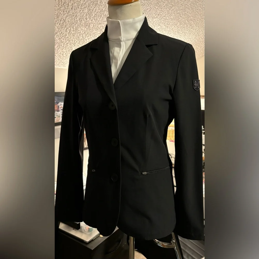 Show Jacket/ Prestige-Schoeller-Dyer Equestrian/ Swiss made. Size 8. - Picture 4 of 5